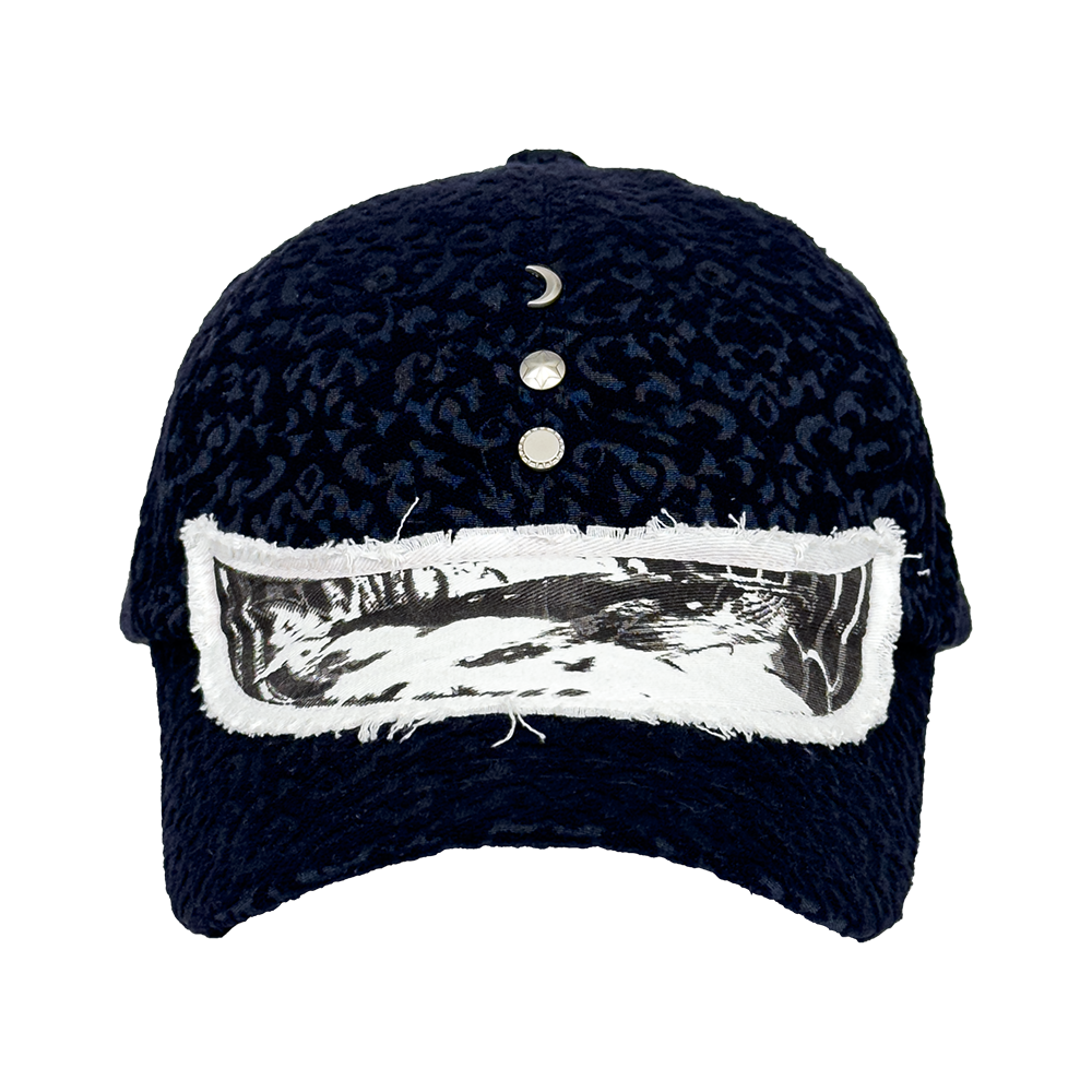Thermochromic Crescent Cap NV