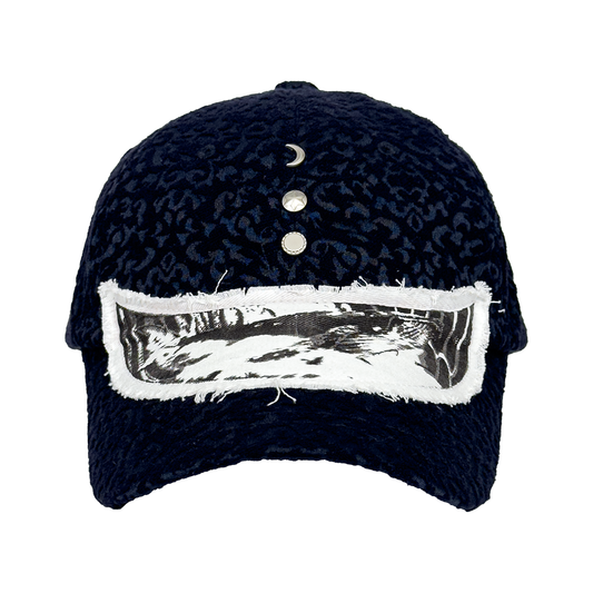 Thermochromic Crescent Cap NV